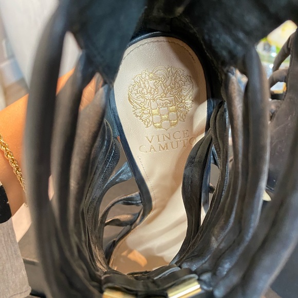 Vince Camuto heels - Picture 5 of 10